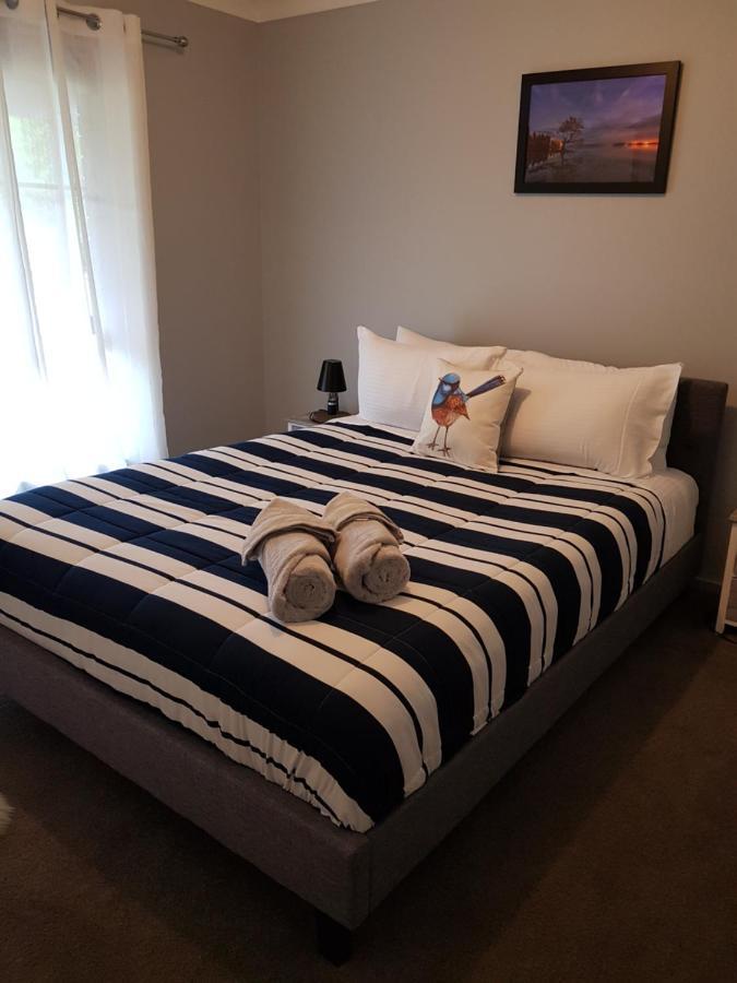 Blue Wren Bnb Bathurst Bagian luar foto